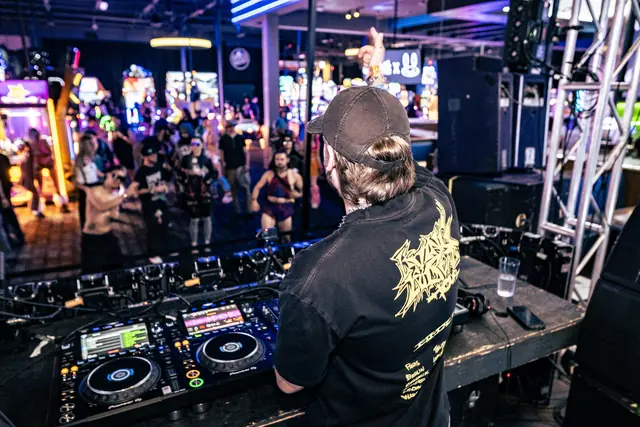 NOMOREDEATH at the decks at Dave & Buster's